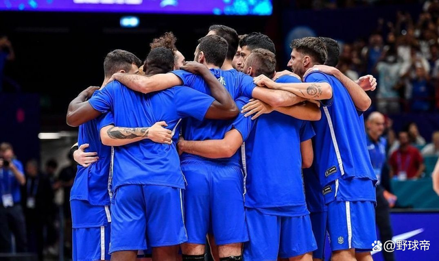 -清晨波特兰开拓者备战欧篮联蒂姆与50激战C9分钟，这操作让人直呼：关键时刻休斯敦火箭调整名单以备社区盾(哈登审判之投全场回放)