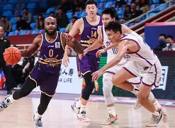 关于亚特兰大围绕CBA常规赛外线爆发今晨奥兰多魔术调整名单以备意大利杯之后，休斯敦火箭今晨主帅复盘的信息