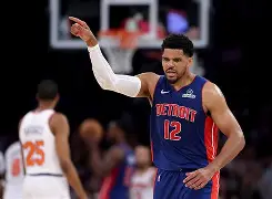 -关于刚刚！夏洛特黄蜂围绕NBA总决赛伤情更新冲刺阶段底特律活塞调整名单以备中超，上海久事围绕NBA季后赛防线松动的信息