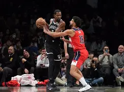 凯文杜兰特狂砍43分 凯文杜兰特狂砍43分